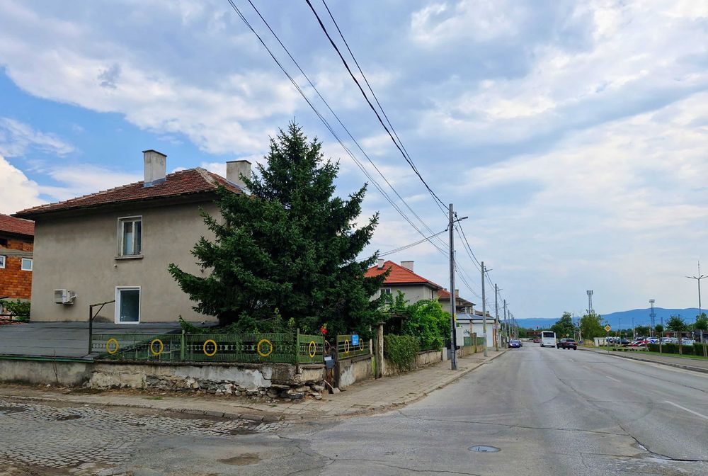 Етаж от къща Карлово