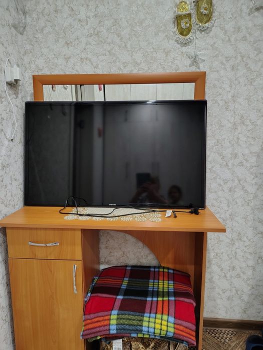 Продам телевизор