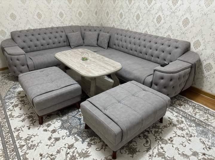 Мягкий уголок диван