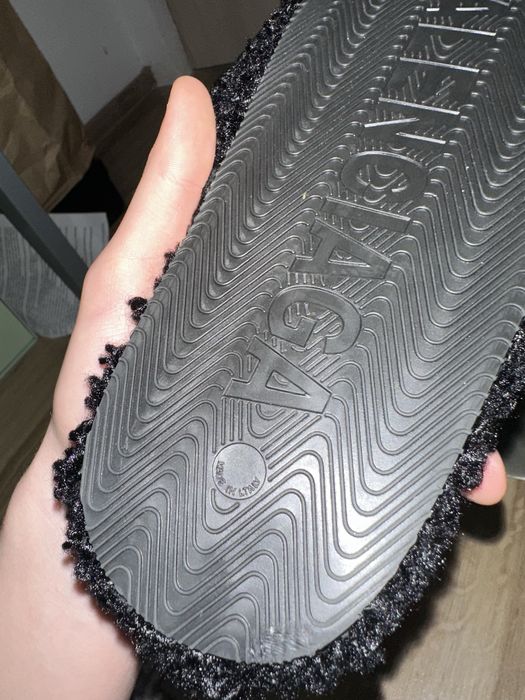 Balenciaga slides fur black