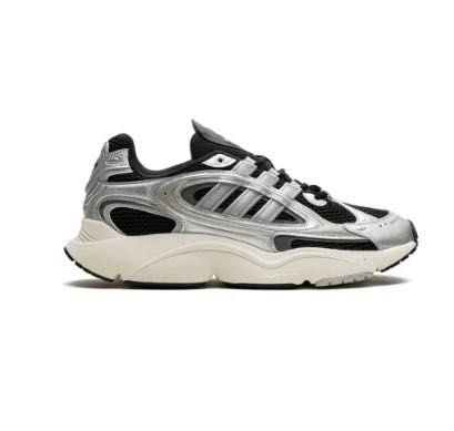 Adidas Ozmillen US 9,5 (42-42,5) черный металлик