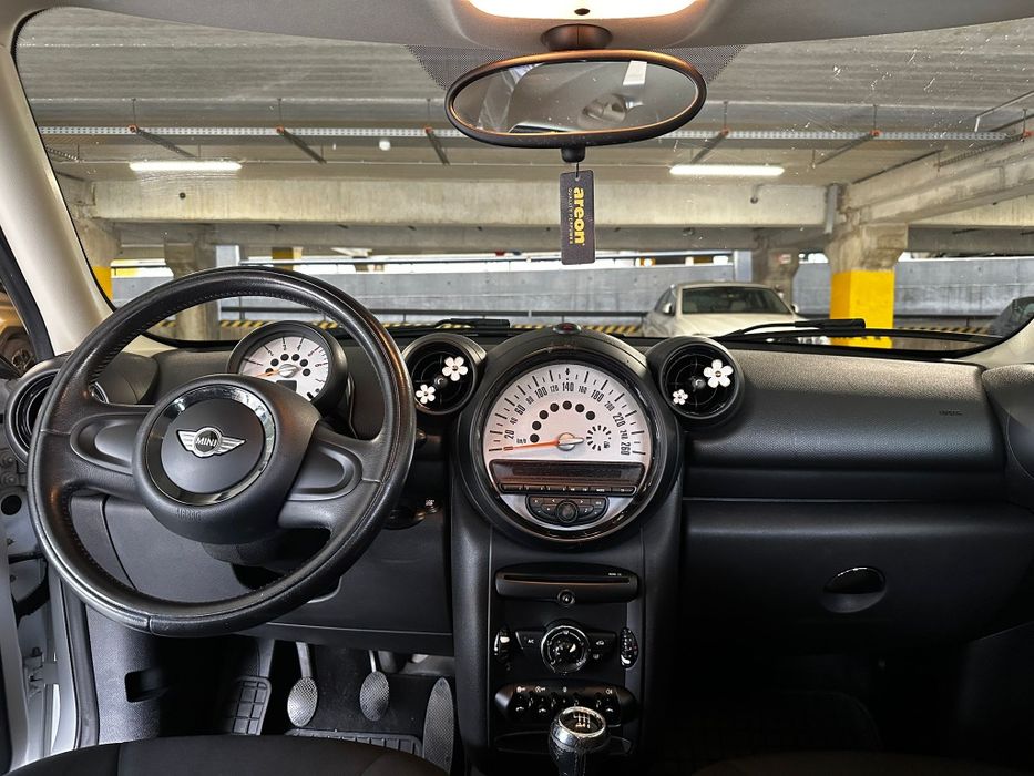 Mini Countryman One D