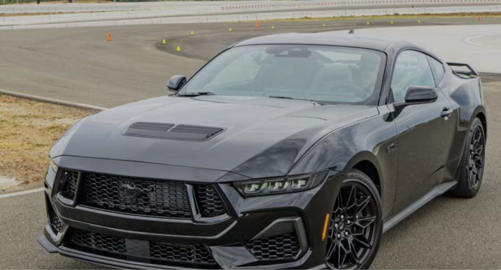 Предно стъкло Ford Mustang 2024+