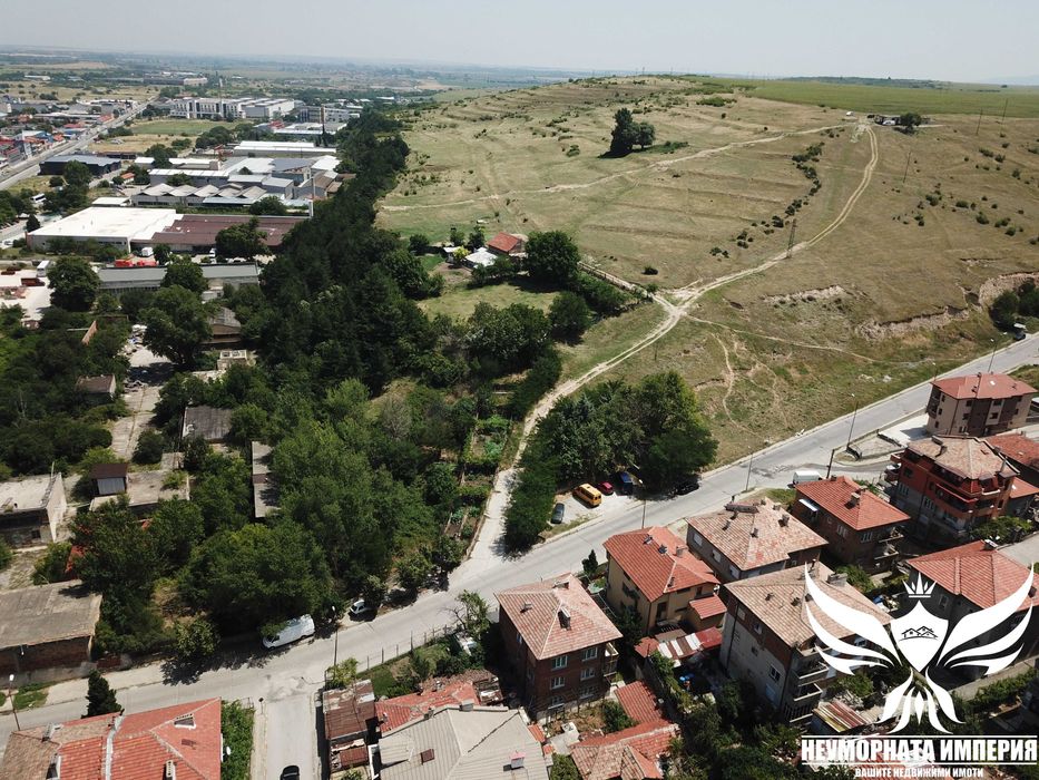 Продавам парцел със сменен статут 625кв.м. в гр.Асеновград кв.Зъбчето