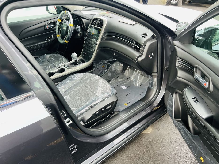 Малибу 2-позиция год 2013 пробег 52.000км