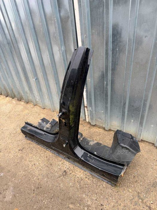 Stalp prag stanga Bmw Seria 5 F90 M5 / G30 facelift lci 41007437593