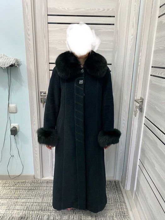 Фирм. Пальто Лама р.46/48 Турция