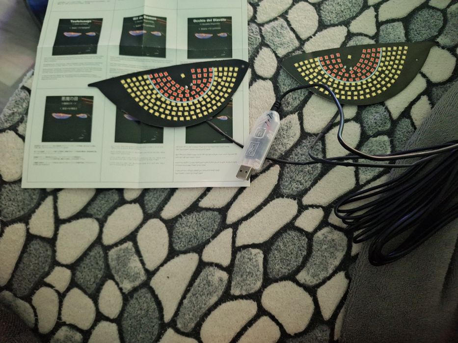 Светещи диодни очи Безплатна доставка