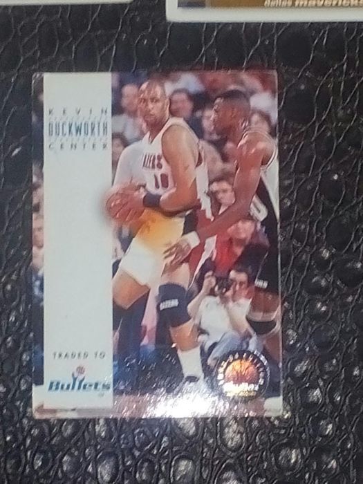 Продавам колекция картички на баскетболисти USA