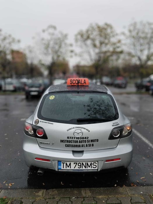 Școala de șoferi cat B