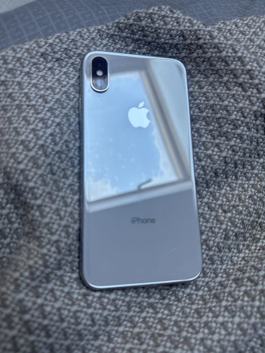 Iphone x ( iphone 10) белый