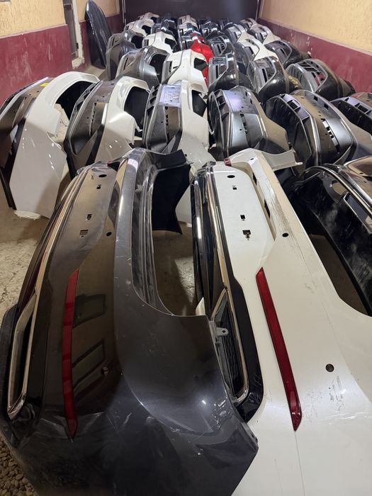 Бампер Киа Хундай оригинал Кореа