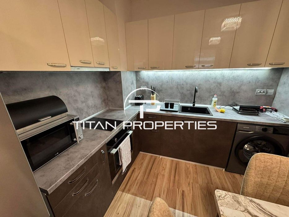 Дава се под наем Двустаен апартамент в Варна, Трошево - 65 кв.м за 698.19 € - Снимка #1