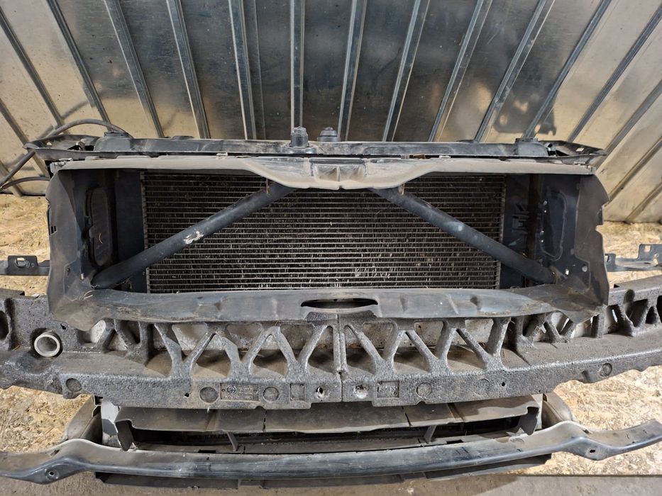 Trager fata BMW F30 f31 316 318 320 D