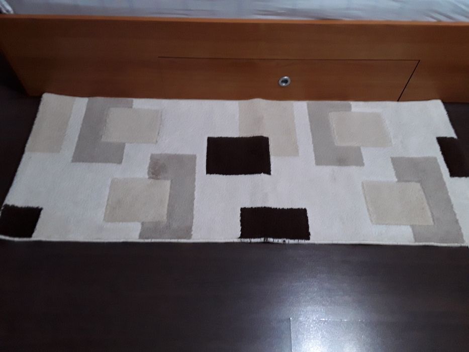 Vând Covor Dreptunghiular