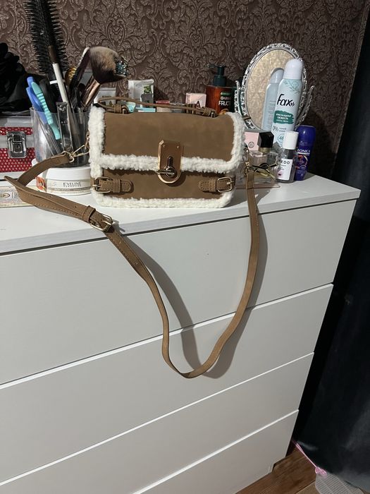 Продам стильную сумку новая