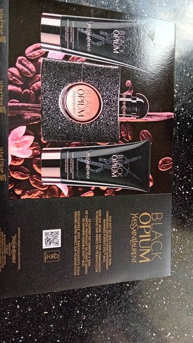 Black Opium Yves Saint Laurent nou set parfum 50 ml