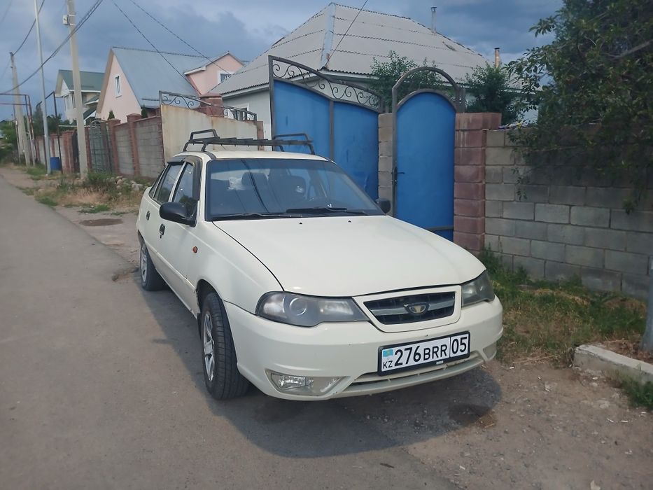 Nexia  Daewoo 2012