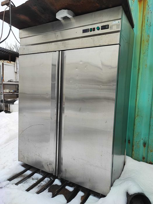 Морозильник производственный в аренду.