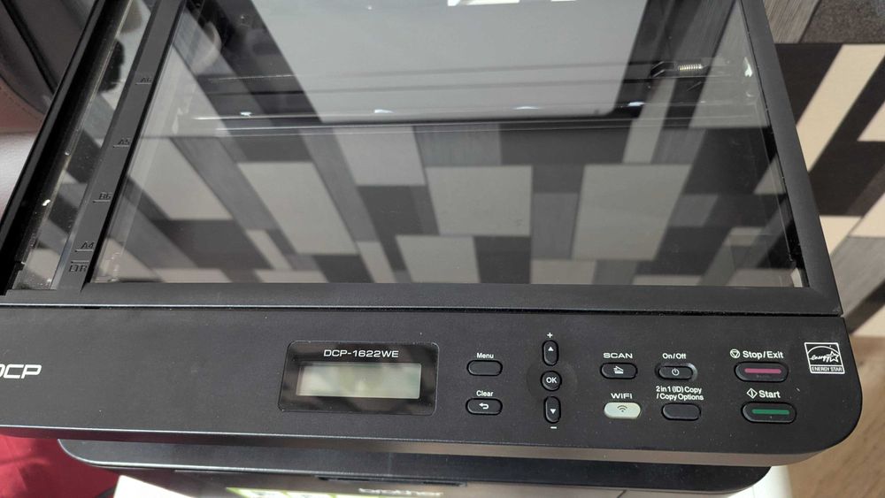 Imprimanta multifunctionala laser Brother DCP-1622WE