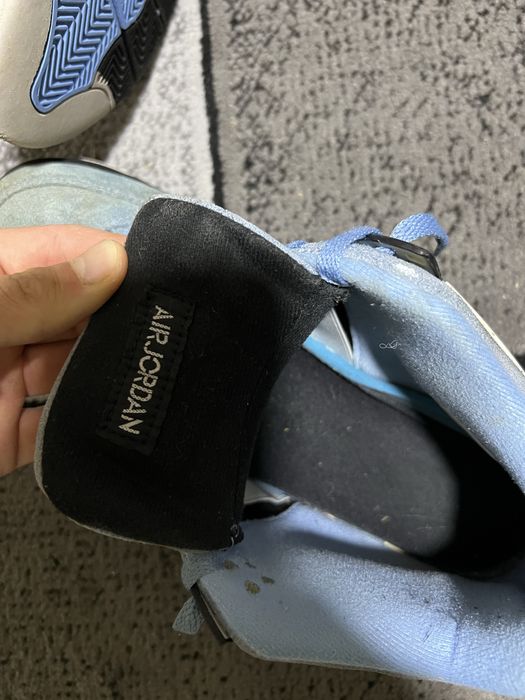 Jordan 4 university blue
