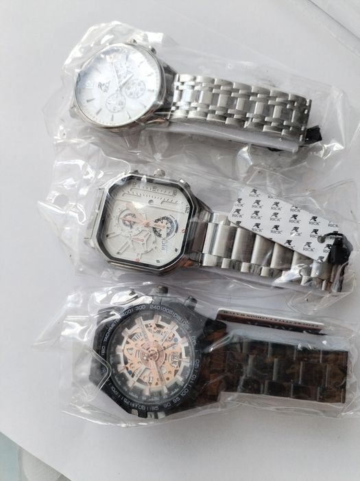 Продам наручные часы мужские