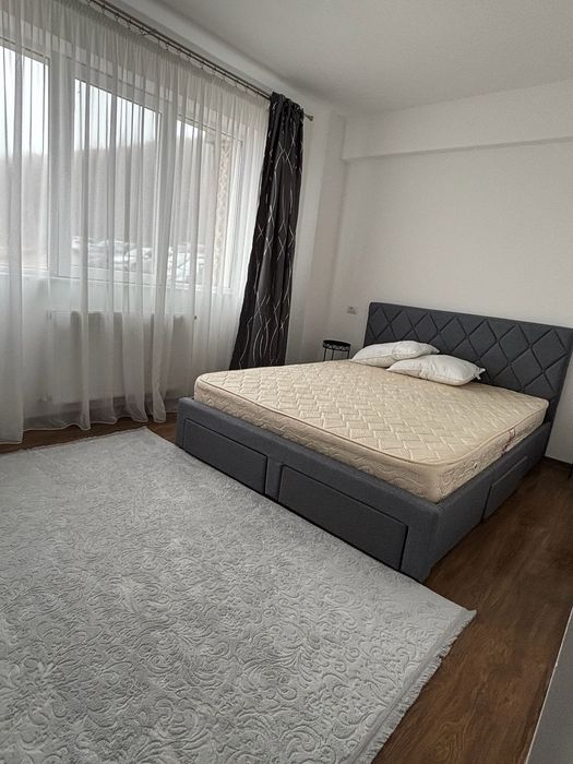 Apartament de închiriat