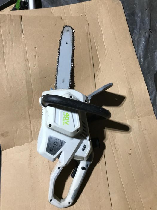 Drujba-Electroferastrau pe baterie IKRA IAK 40-3025 40V Doar corp