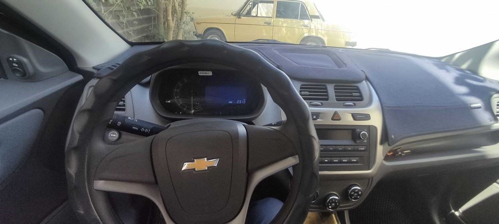 Cobalt midnight qora 2025 yil 2350 km yurgan