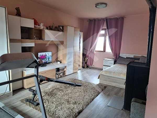 Двуетажна къща в Меден Рудник 81384