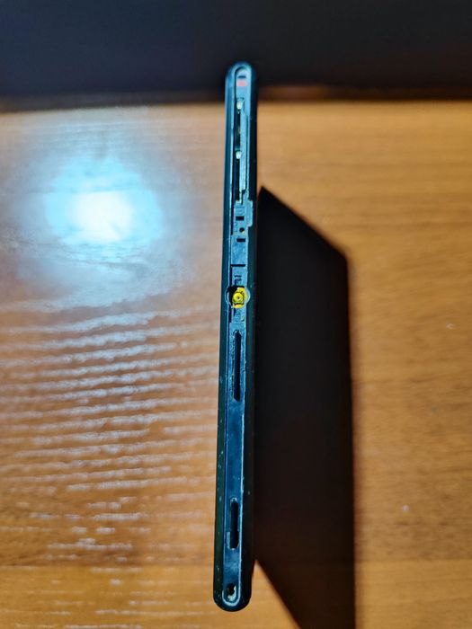 Продам телефон Sony m2