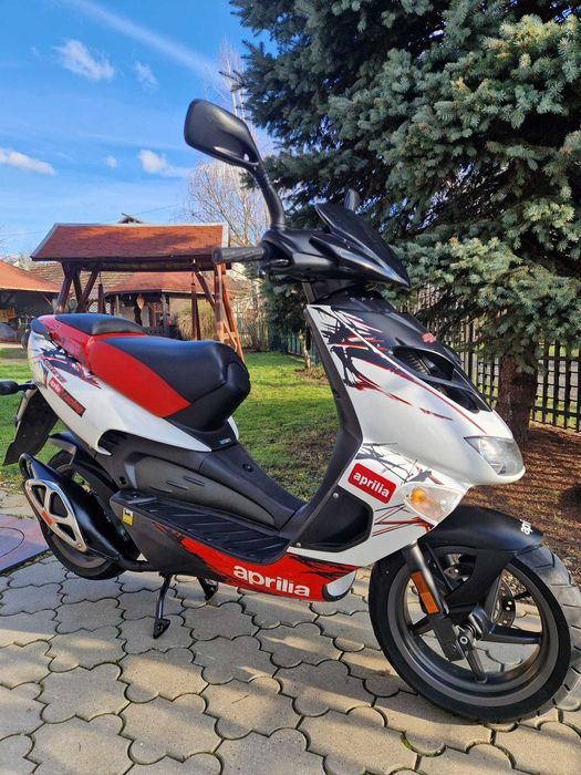 Scutere Aprilia, Piaggio, Peugeot, Tgb  49 cm