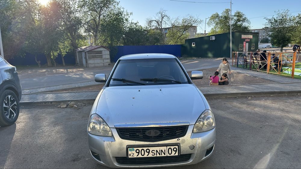 Лада Приора.