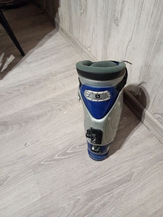 Продавам комбинирани ски обувки  LOWA N42-43 29см