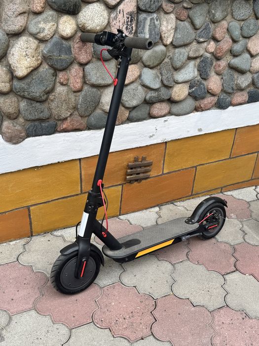 Самокаты Xiaomi два штуки