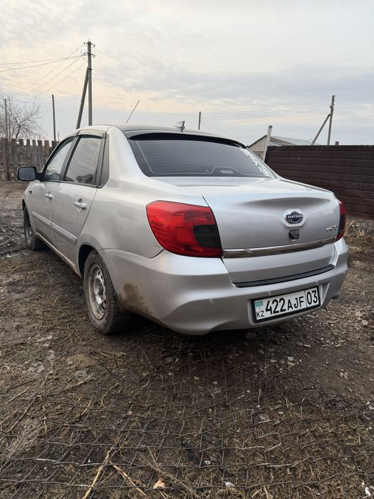 Продается машина. Торг есть.