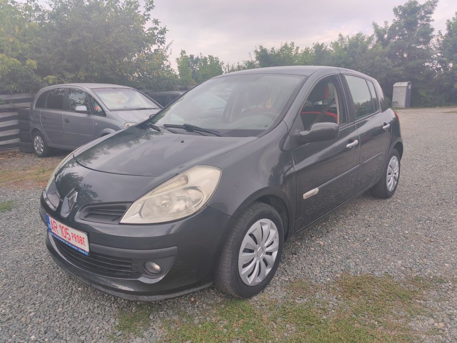 Renault Clio 1.2 benzina 2007 cash sau rate
