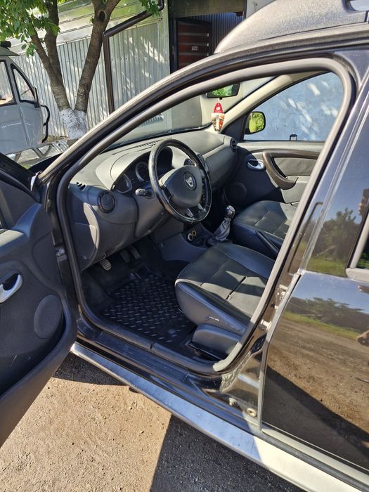 Dacia Duster 2011