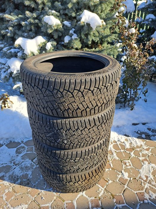 Продам шины в хорошем состоянии.