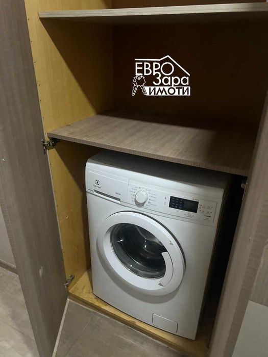 Продава се Тристаен апартамент в Стара Загора, Опълченски - 85 кв.м за 1589 €/кв.м - Снимка #8