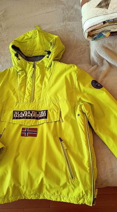 Зимно мъжко яке марка NAPAPIJRI, размер ХХL