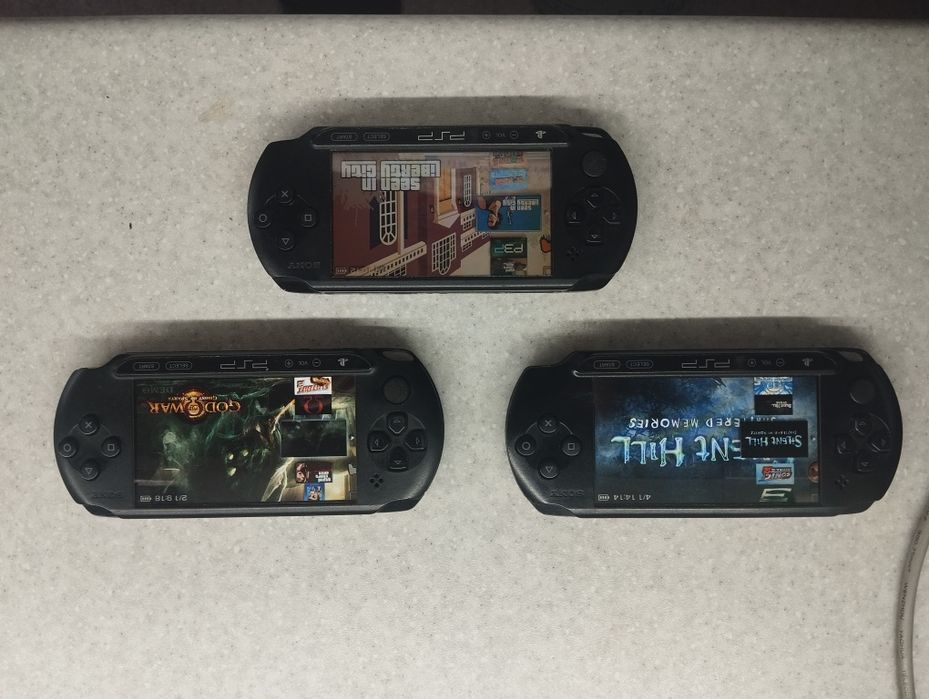 Игровые приставки Psp street 32gb одним лотом.