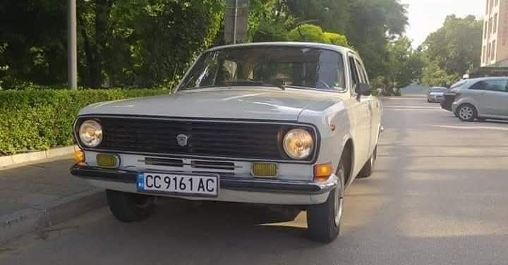 Продава Волга газ 2410