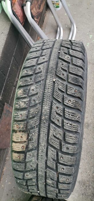 Продам шины зимние