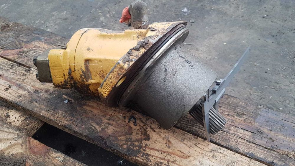 Hidromotor buldozer Caterpillar D6N , D5N