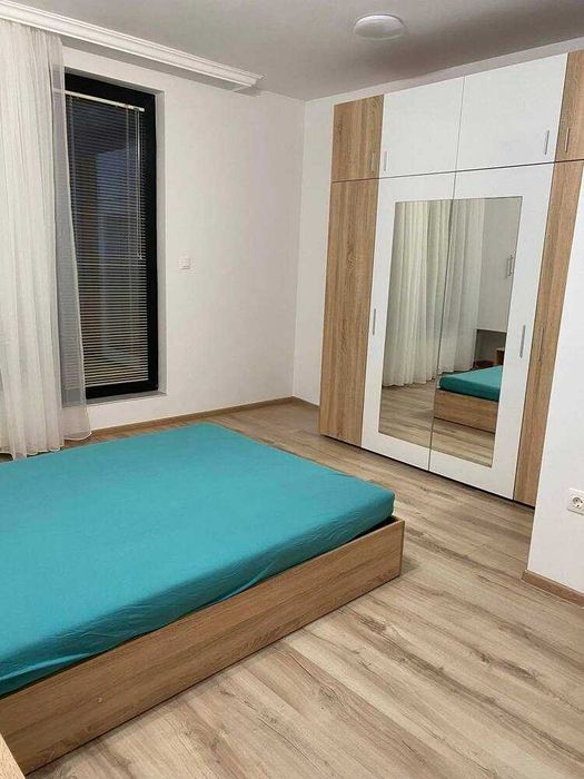 Двустаен апартамент под наем в кв. Хладилника