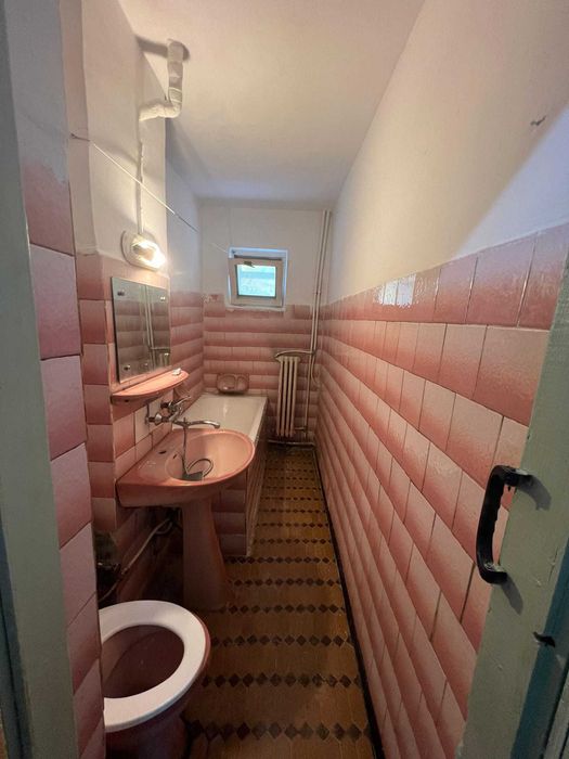 Proprietar, vand apartament 2 camere, parterr