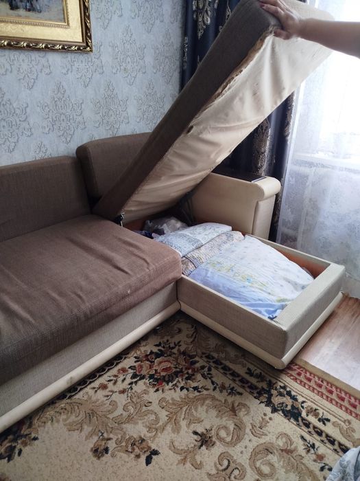 Угловой диван б/у