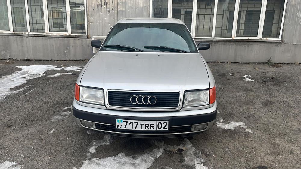 Продам Audi 100 с4