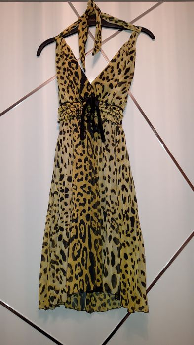 Тигрова Рокля с гол гръб